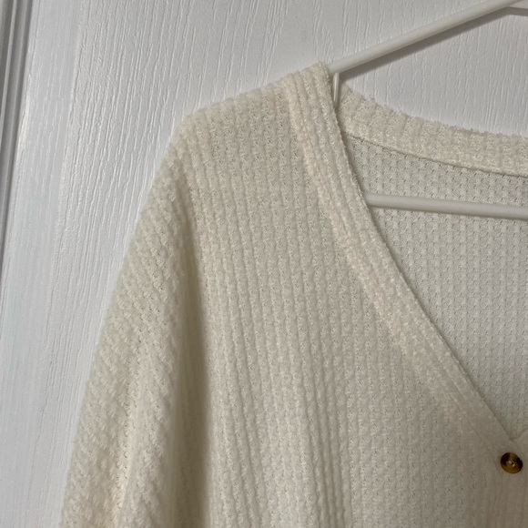 Urban Outfitters Top - Picture 3 of 3